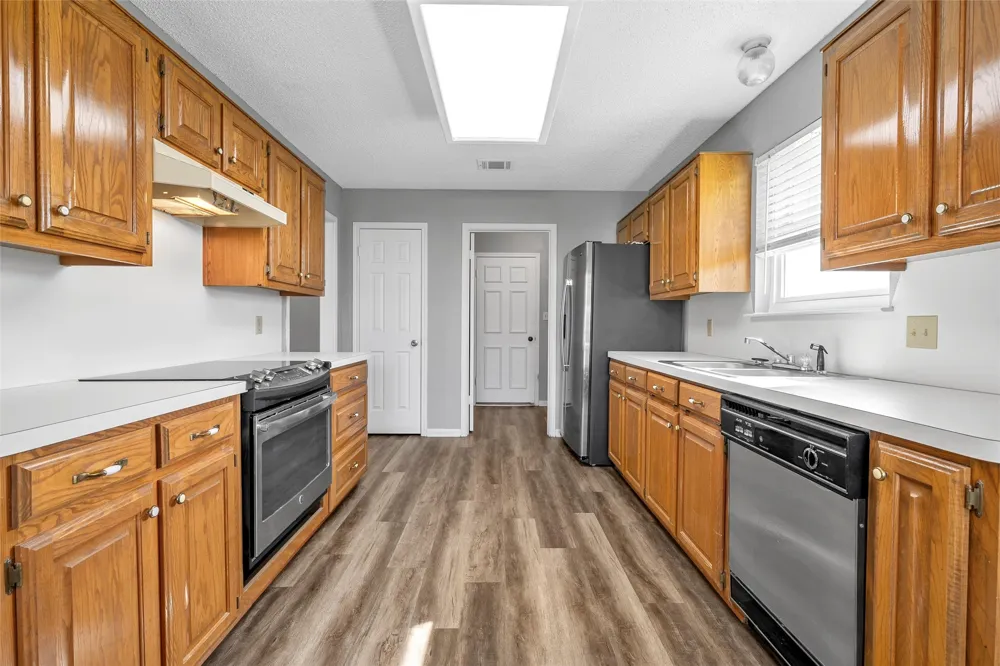 316 Evergreen Court Hewitt, TX 76643