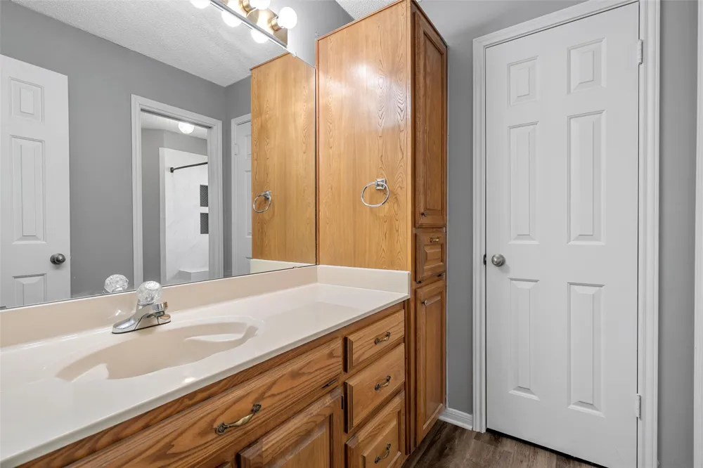 316 Evergreen Court Hewitt, TX 76643