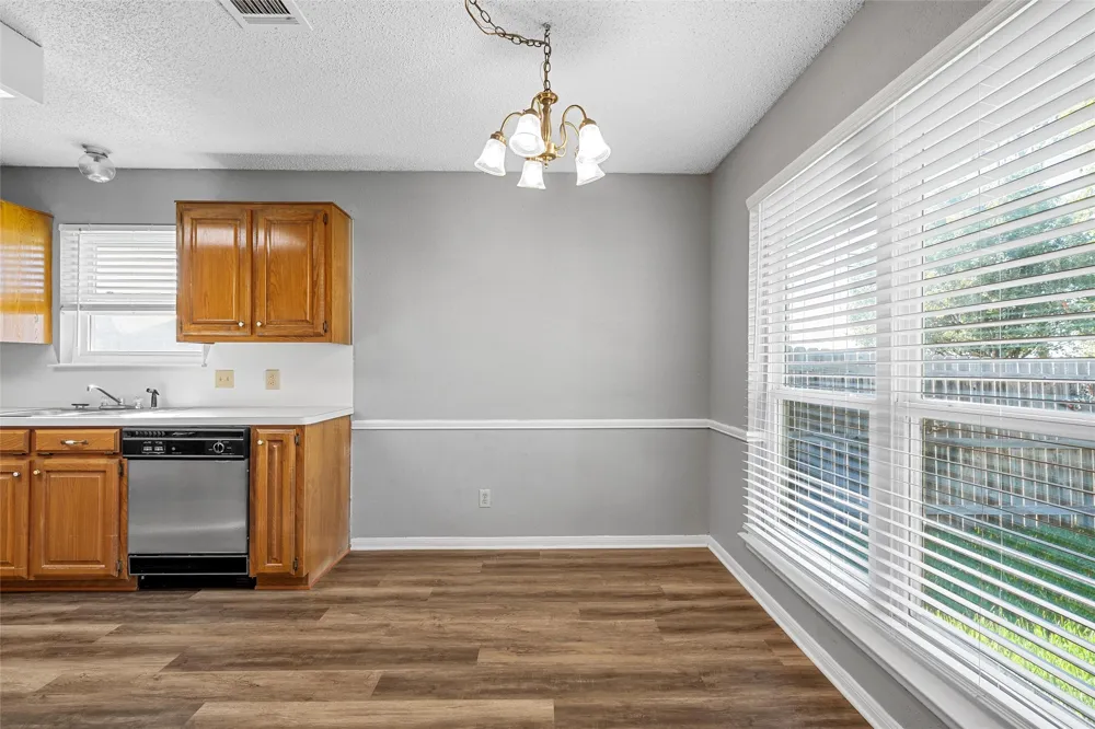 316 Evergreen Court Hewitt, TX 76643