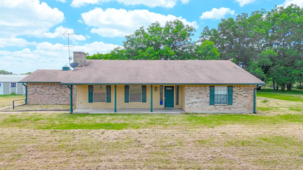 955 Fm 667 Purdon, TX 76679