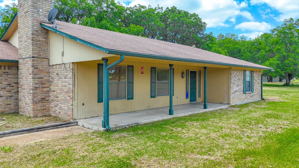 955 Fm 667 Purdon, TX 76679