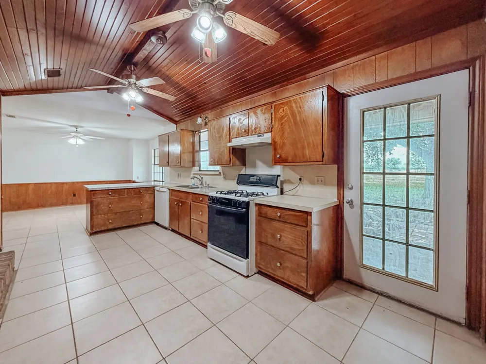 955 Fm 667 Purdon, TX 76679