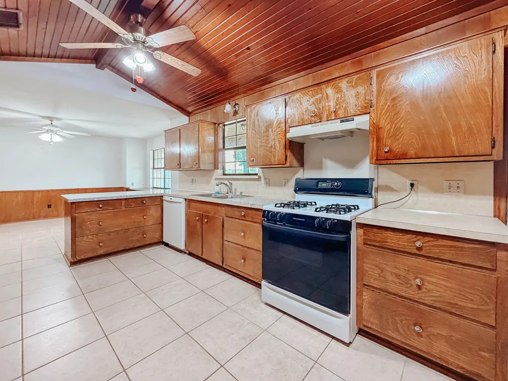 955 Fm 667 Purdon, TX 76679