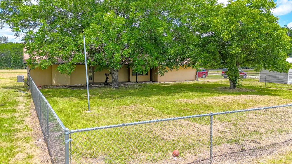 955 Fm 667 Purdon, TX 76679
