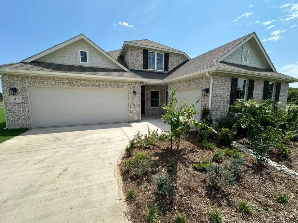 605 Brown Road Leonard, TX 75452