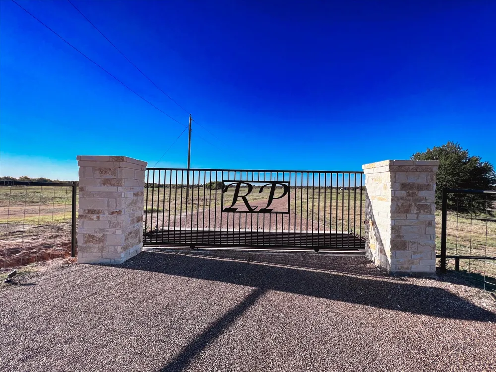 1500 Private Road 8496 Athens, TX 75832