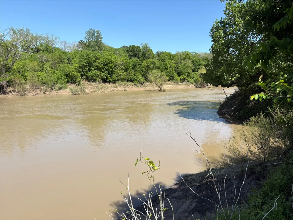 1500 Private Road 8496 Athens, TX 75832