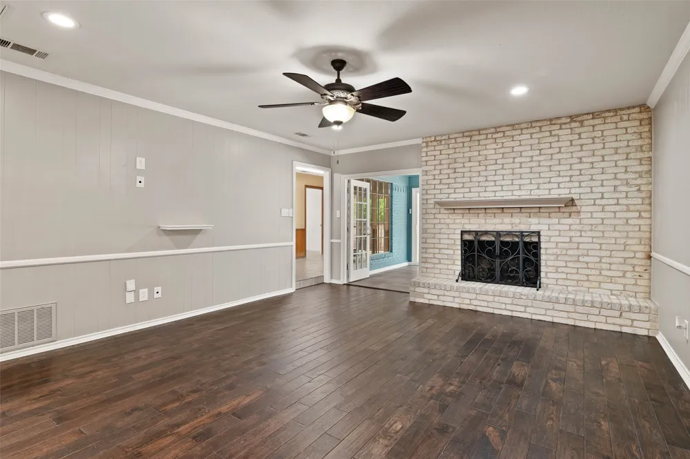 2005 Prince John Drive Grand Prairie, TX 75050