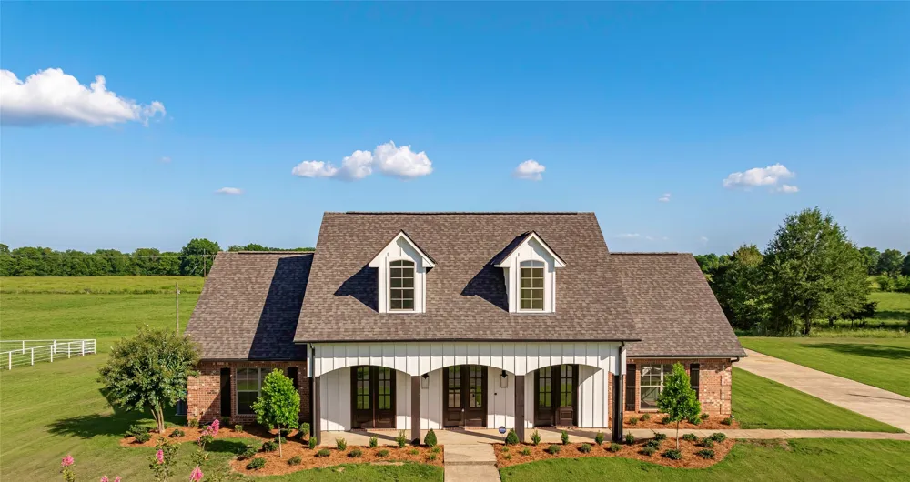 6485 Saint Johns Church Road Hosston, LA 71043