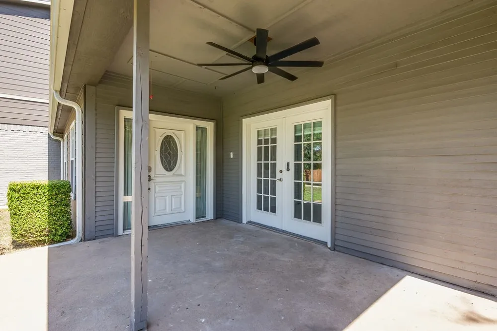 1416 Apache Court Joshua, TX 76058