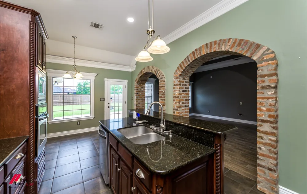 108 Griffin Drive Stonewall, LA 71078