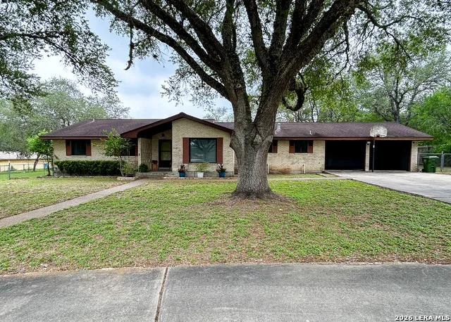 5121 Star Trek Beeville, TX 78102