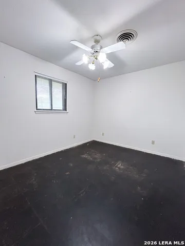 5121 Star Trek Beeville, TX 78102