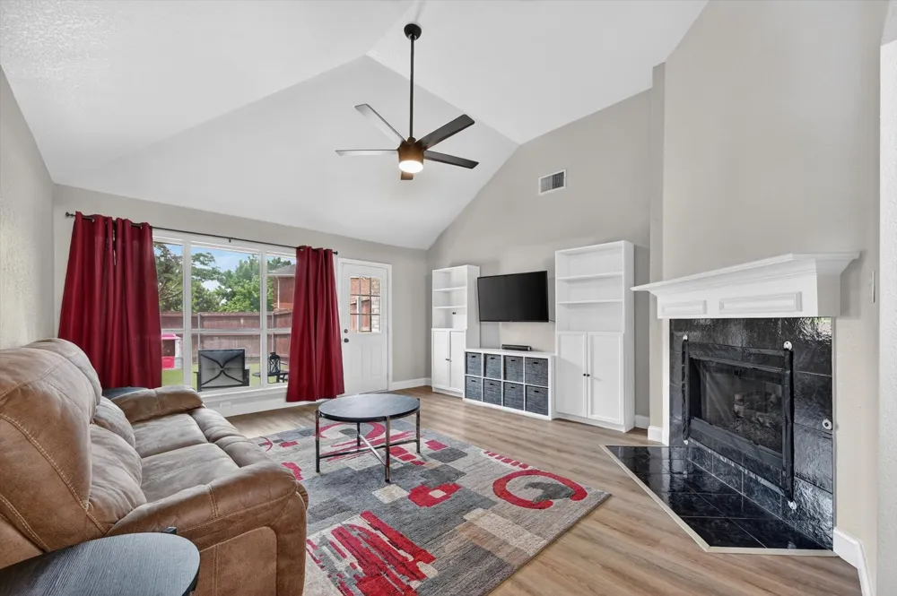 1428 Bregenz Lane Lewisville, TX 75067