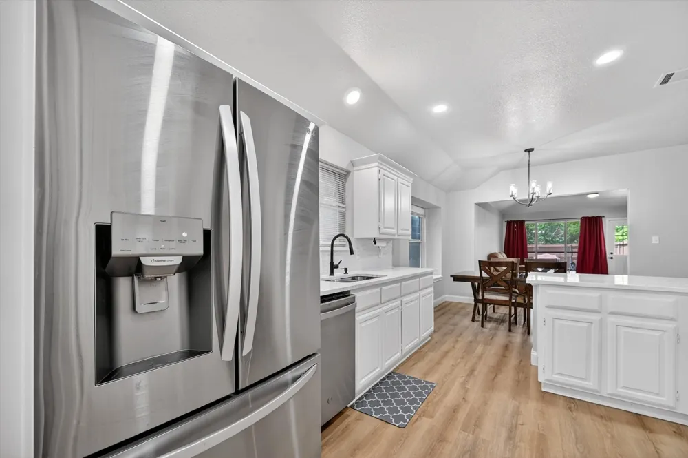 1428 Bregenz Lane Lewisville, TX 75067