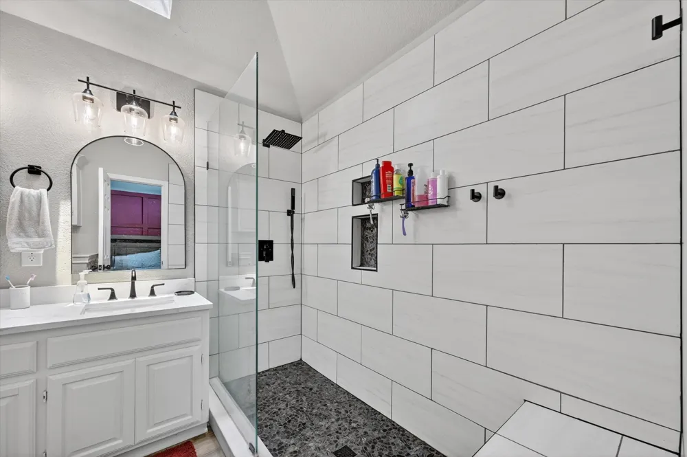 1428 Bregenz Lane Lewisville, TX 75067