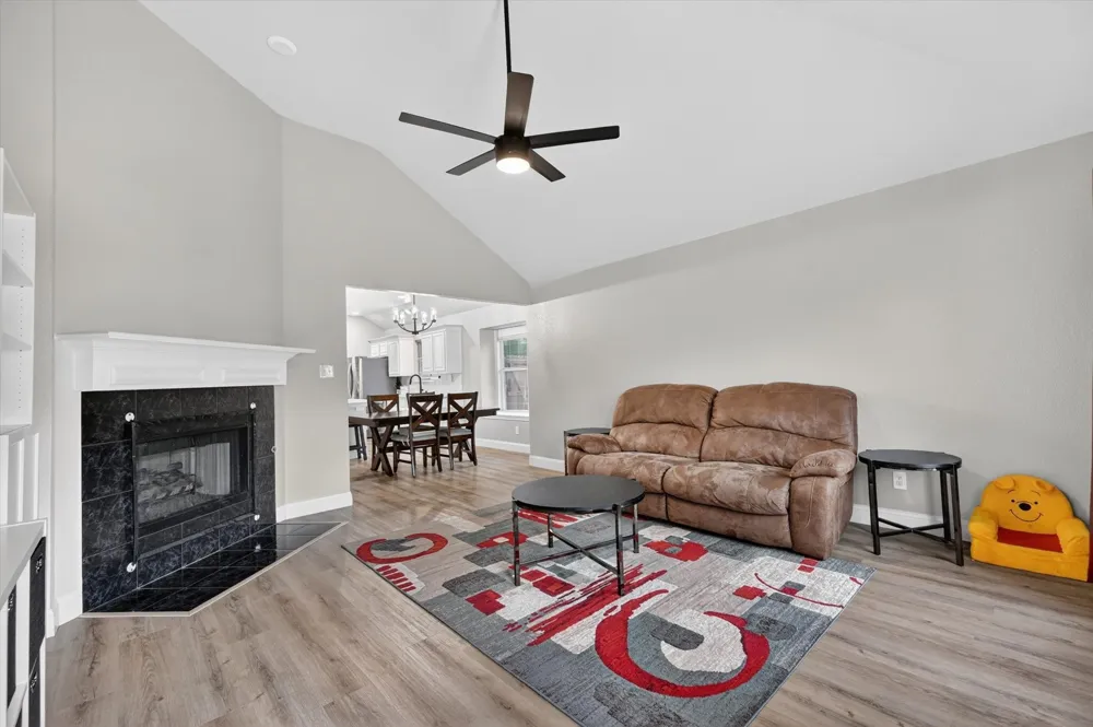 1428 Bregenz Lane Lewisville, TX 75067