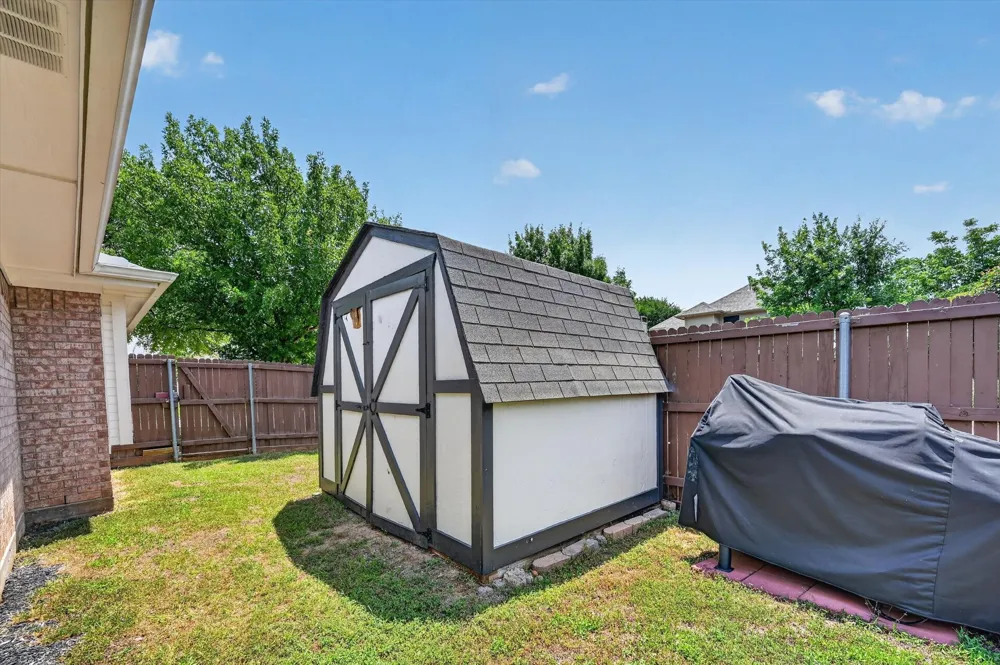 1428 Bregenz Lane Lewisville, TX 75067