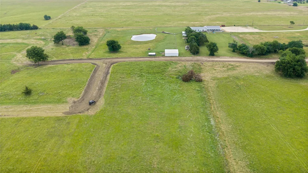 127 PR 33267 Sumner, TX 75486