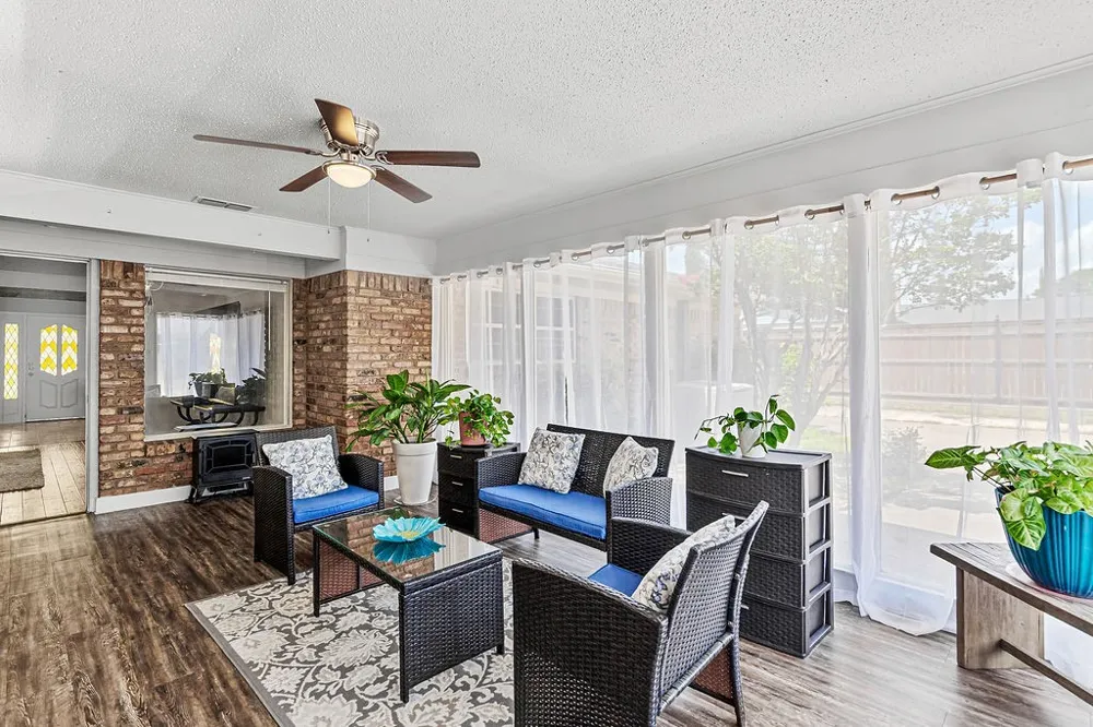 4300 Barcelona Drive Fort Worth, TX 76133