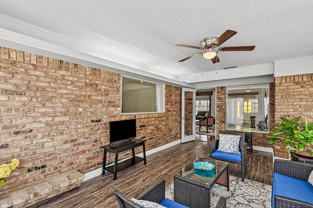 4300 Barcelona Drive Fort Worth, TX 76133