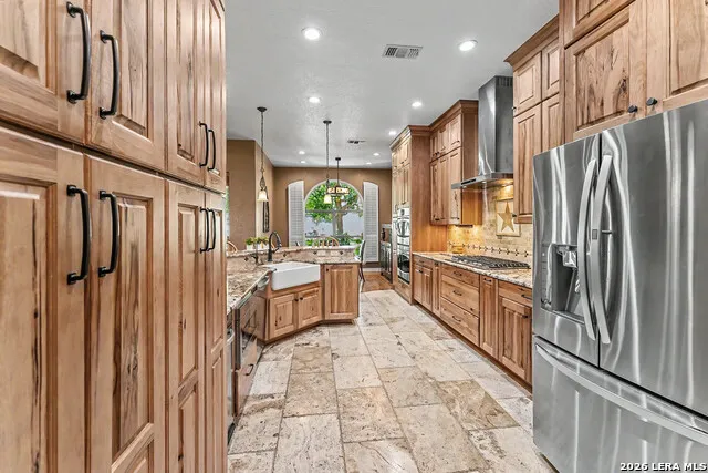 1379 COUNTY ROAD 4516 Castroville, TX 78009
