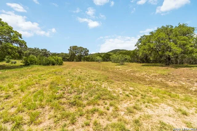 186 PRIVATE ROAD 1712 Mico, TX 78056