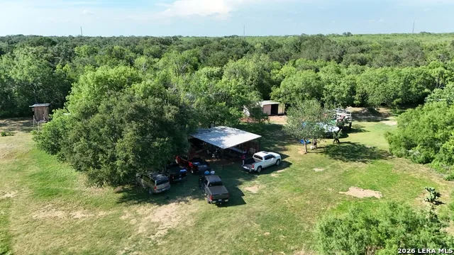 14589 RAILROAD ST Lytle, TX 78052