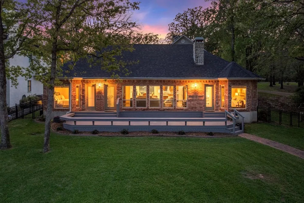 211 Beverly Drive Malakoff, TX 75148