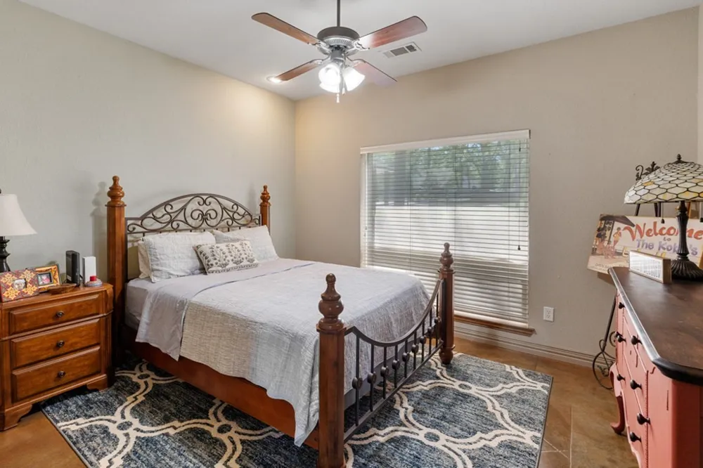 211 Beverly Drive Malakoff, TX 75148