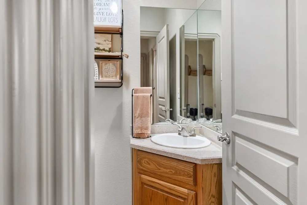 211 Beverly Drive Malakoff, TX 75148