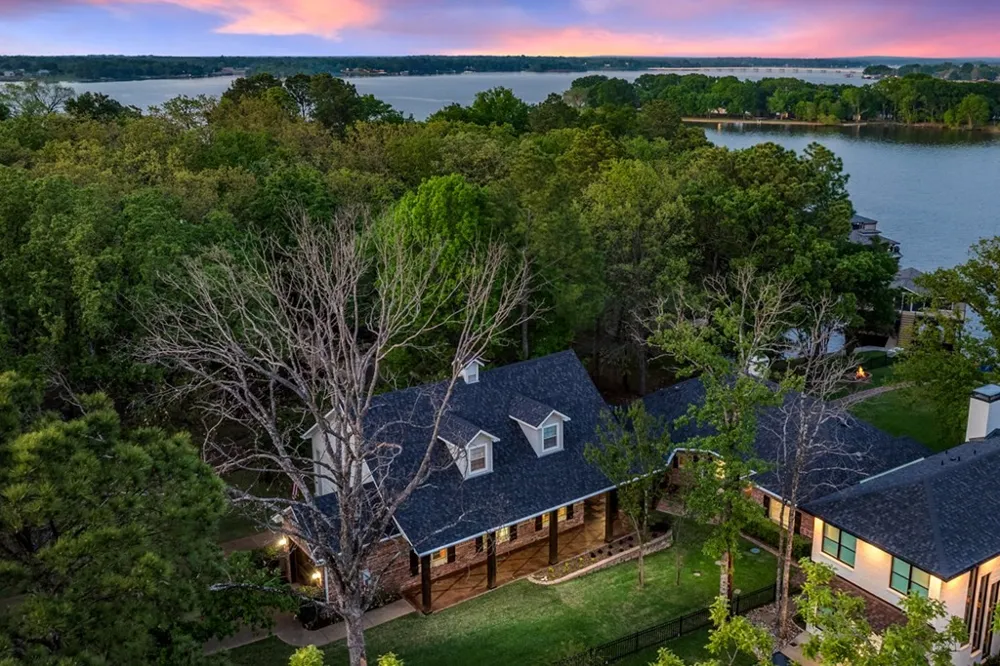 211 Beverly Drive Malakoff, TX 75148