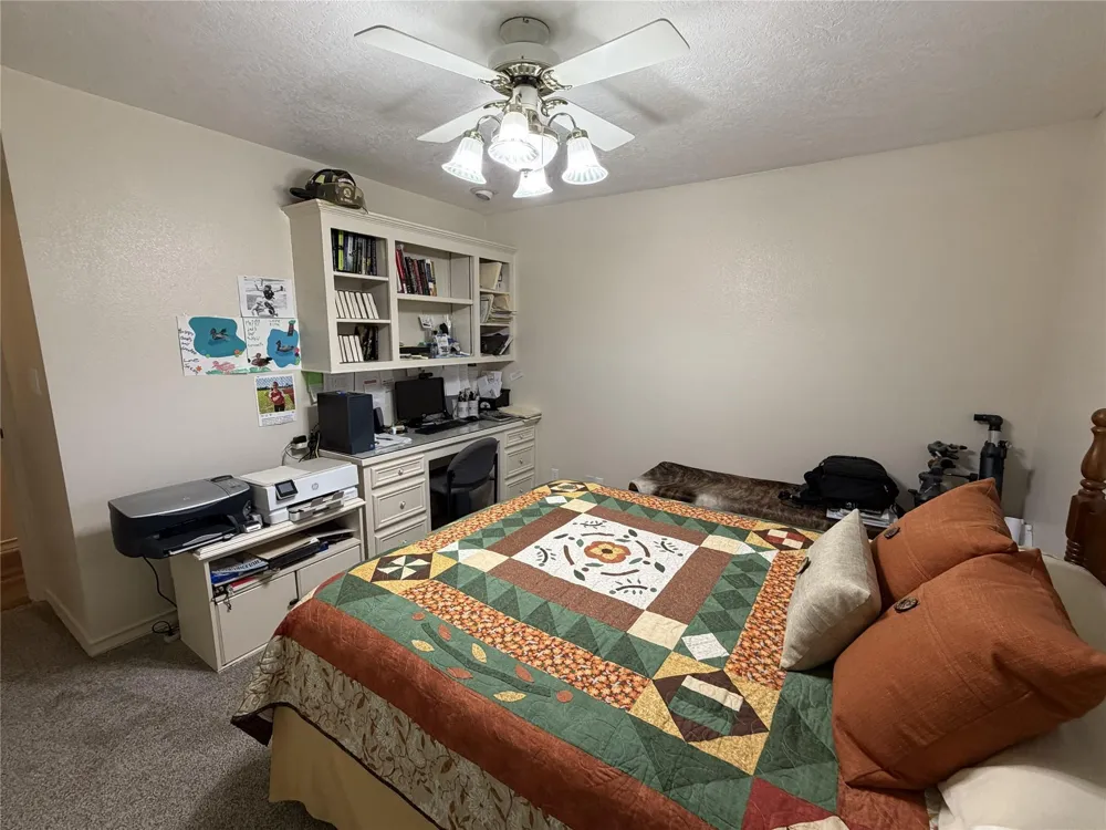 108 Meadow Drive Schulenburg, TX 78956