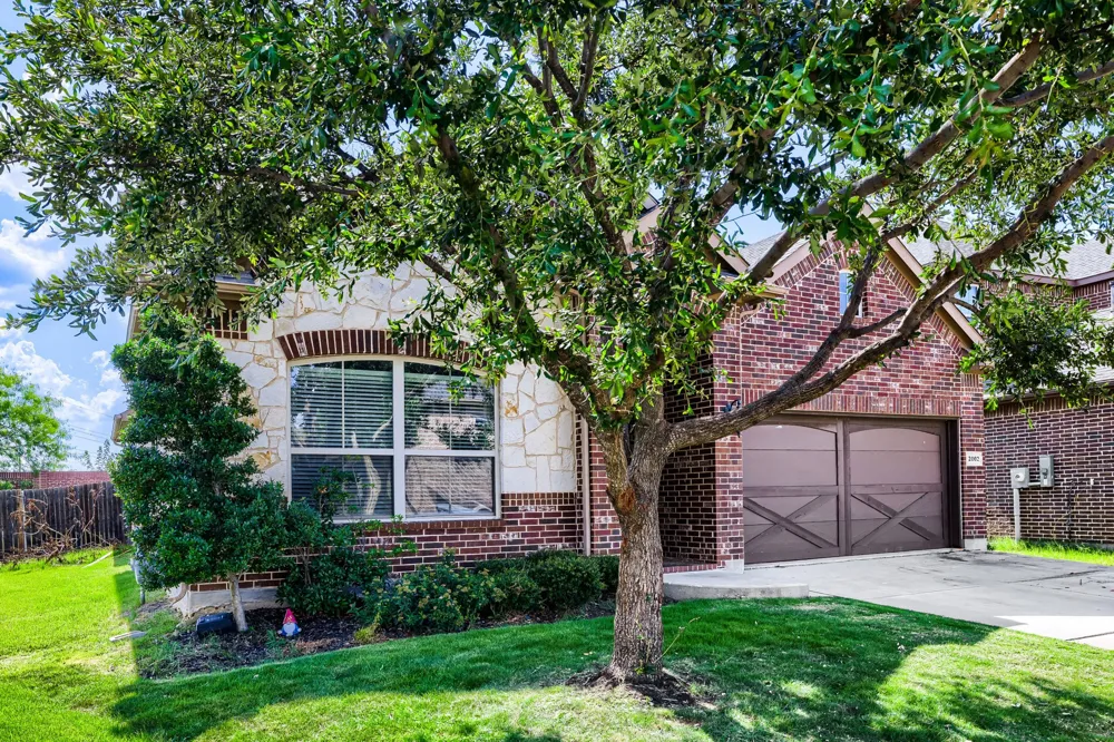 2002 Milano Lane Lewisville, TX 75077