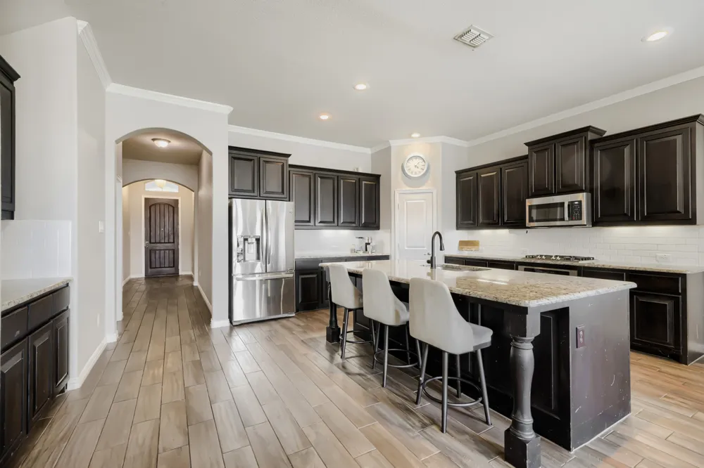 2002 Milano Lane Lewisville, TX 75077