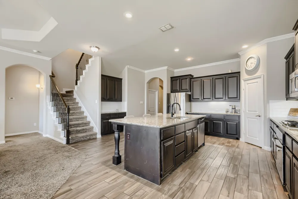 2002 Milano Lane Lewisville, TX 75077