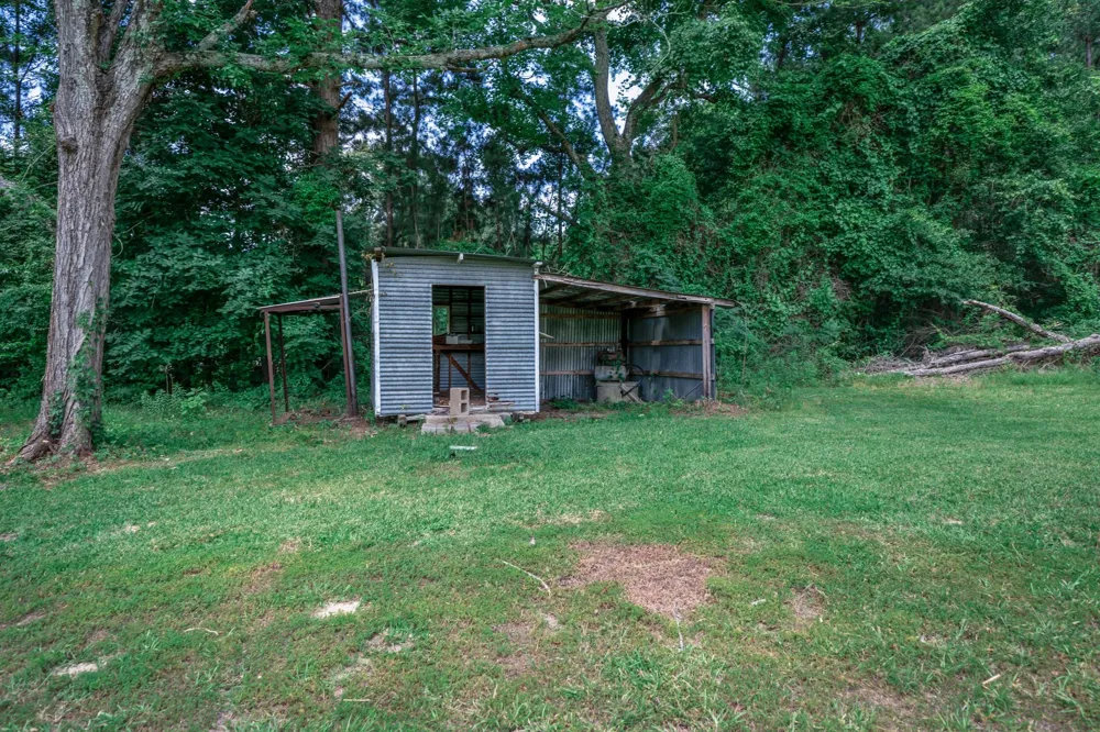 23331 Cr 3107 Gladewater, TX 75649