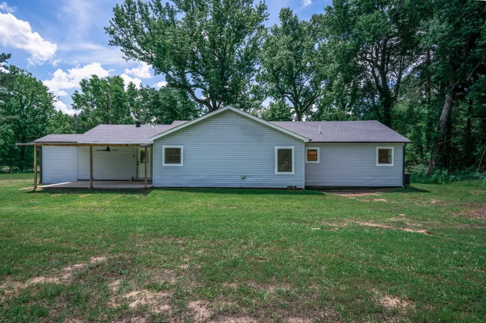 23331 Cr 3107 Gladewater, TX 75649