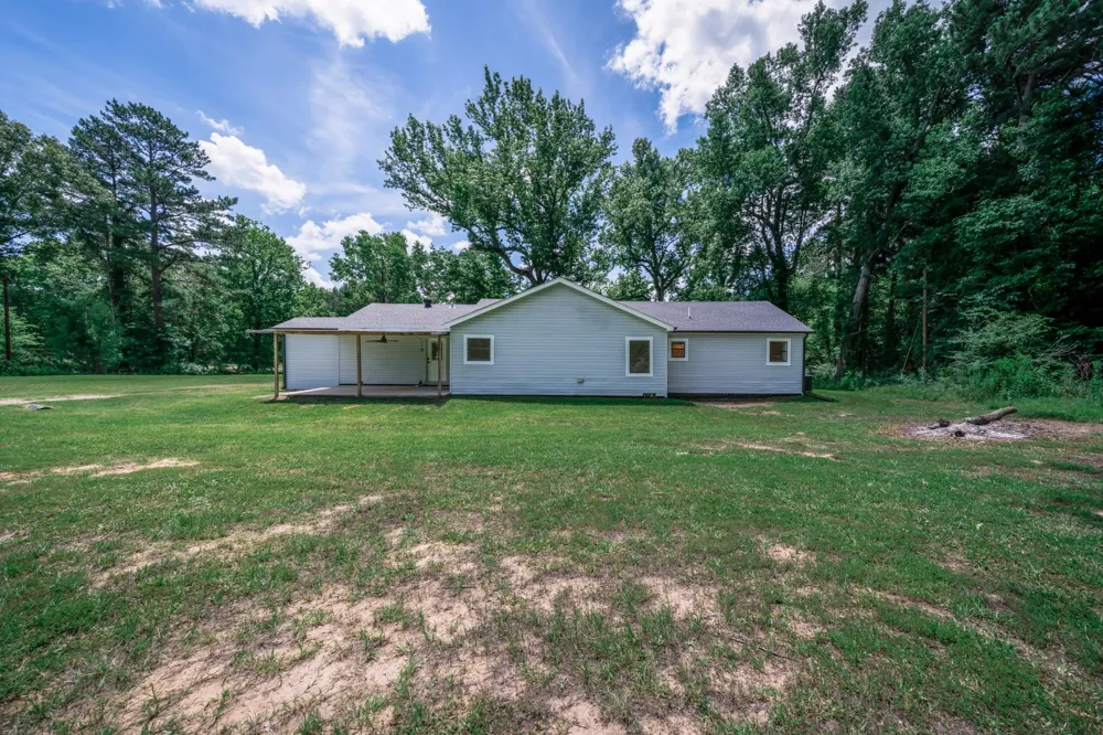 23331 Cr 3107 Gladewater, TX 75649