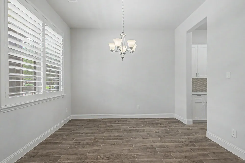 2208 Royal Crecent Drive Flower Mound, TX 75028