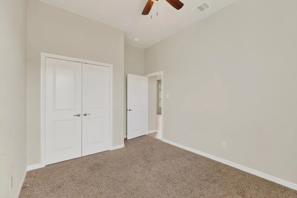 7811 Links Drive Arlington, TX 76001
