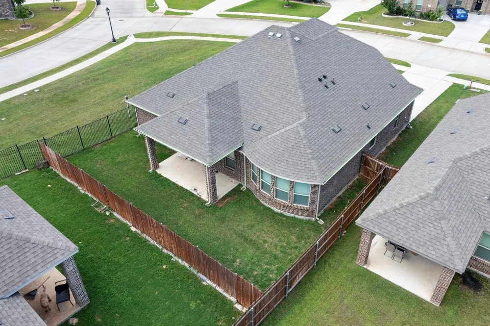 7811 Links Drive Arlington, TX 76001