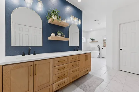 4018 Cobblers Lane