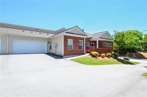 341 Villa Park Circle
