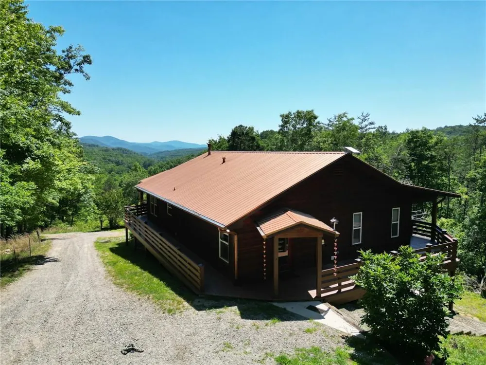 32 Ivey Ridge Road Suches, GA 30572