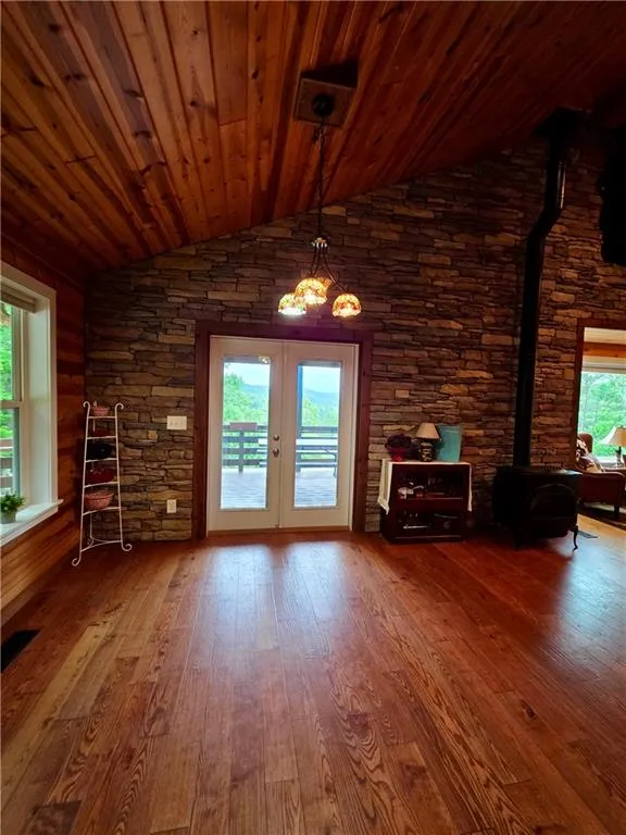 32 Ivey Ridge Road Suches, GA 30572