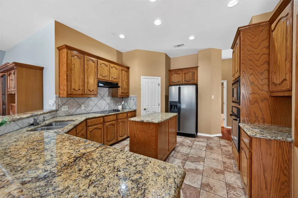 4821 Diamond Trace Trail Fort Worth, TX 76244
