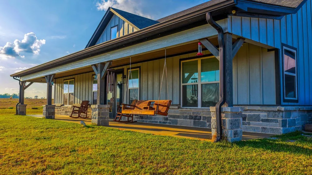 3588 County Road 4608 Troup, TX 75789
