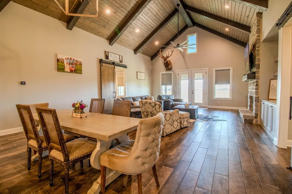 3588 County Road 4608 Troup, TX 75789