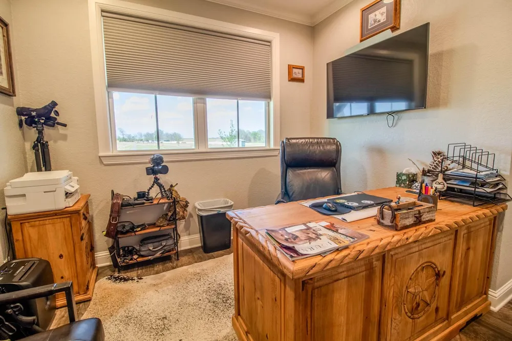 3588 County Road 4608 Troup, TX 75789